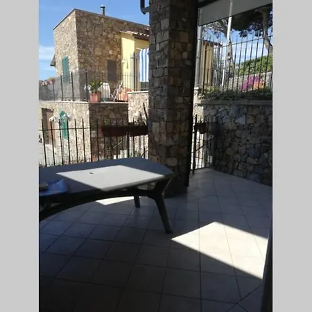 Casa Mary Villa Santo Stefano al Mare Exterior photo
